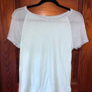 XS American Eagle comfy tee